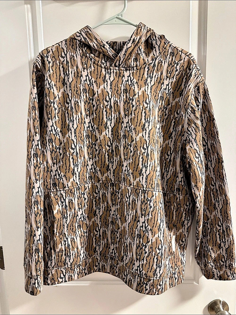 Simply Southern Outfitters Camo Print Hooded Jacket Size Small Like New